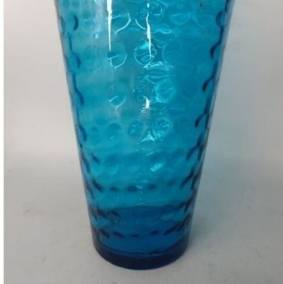 Vintage, large aqua blue coin dot thumbprint vase, by‎ Westmoreland - Picture 6 of 6